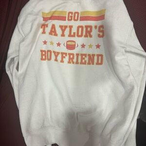 Locally Made Taylor Swift Chiefs Sweatshirt, Size Small